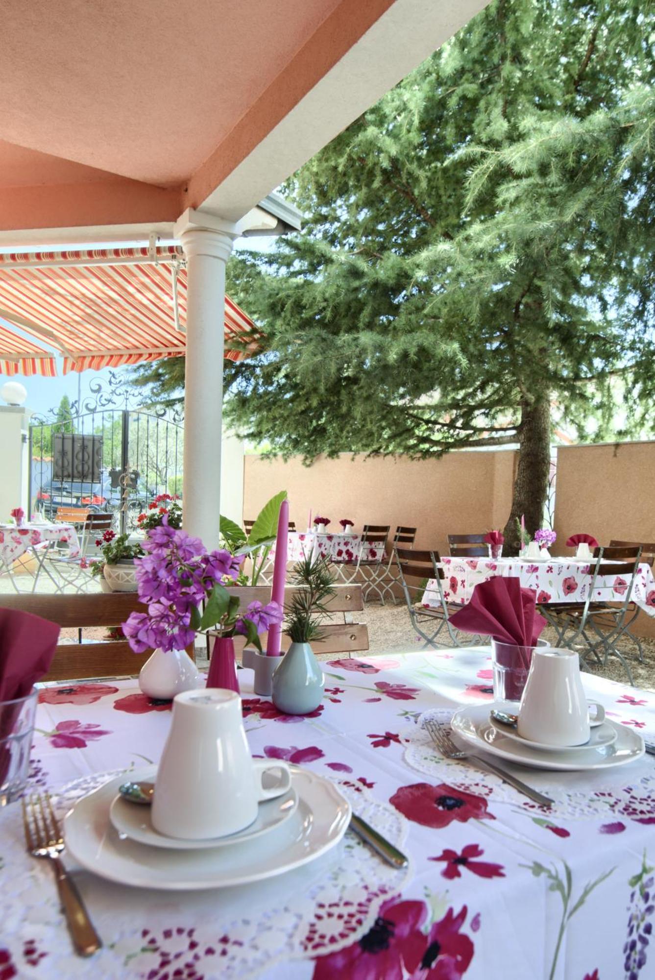 Hotel Villa Vera 2 Fažana Kültér fotó