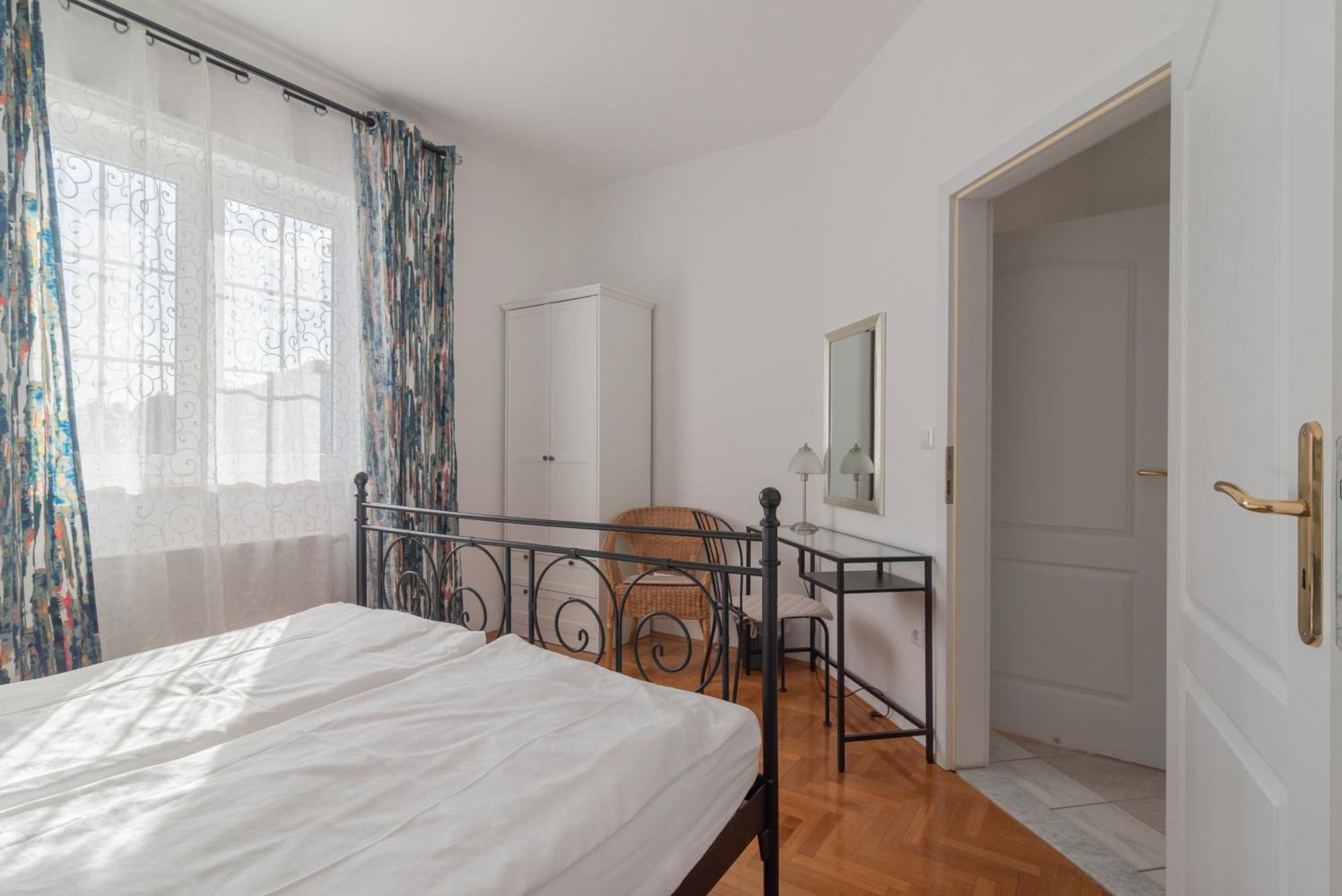 Hotel Villa Vera 2 Fažana Kültér fotó