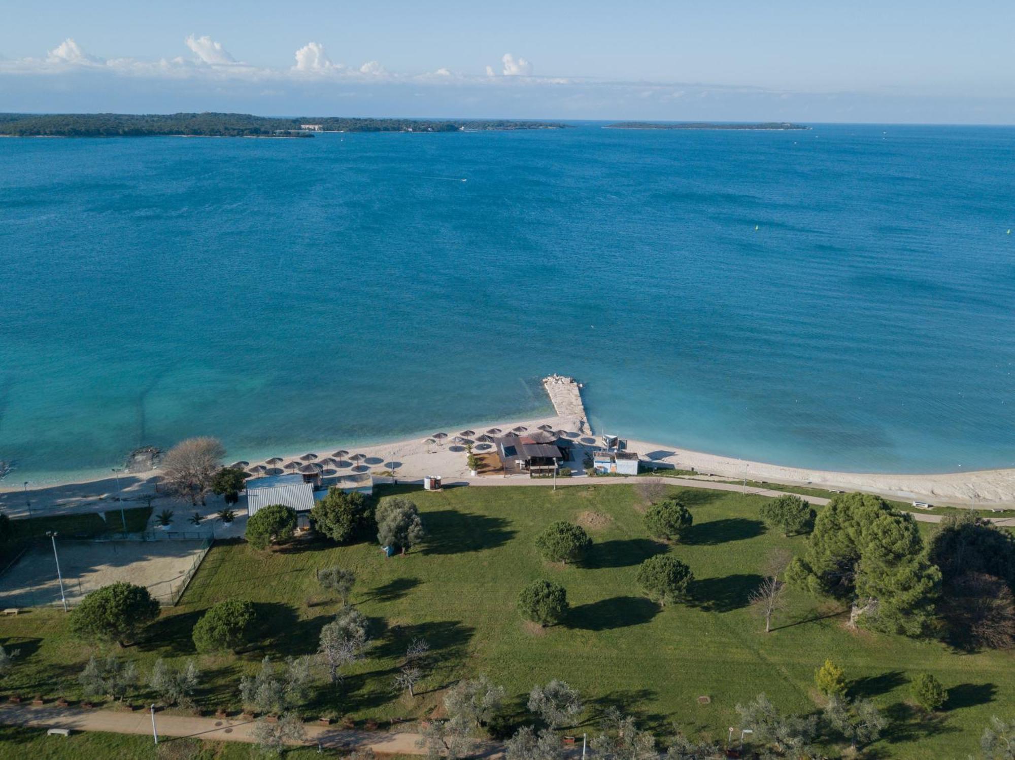 Hotel Villa Vera 2 Fažana Kültér fotó